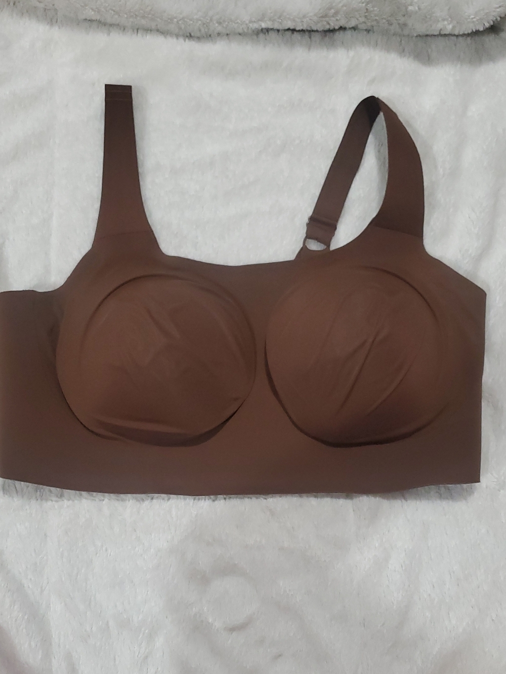 Wireless Seamless Bra in Rich Brown
